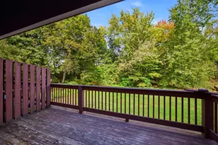 220 Beekman Dr, Agawam, MA 01001 - Photo 29