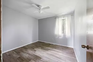 220 Beekman Dr, Agawam, MA 01001 - Photo 19