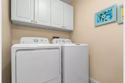 10 Trevor Ln, Worcester, MA 01605 - Photo 15