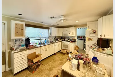 252 Fairview Ave, Brockton, MA 02301 - Photo 11