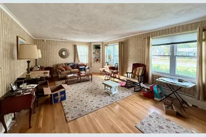 252 Fairview Ave, Brockton, MA 02301 - Photo 9