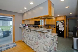 122 Hartford Terrace, Springfield, MA 01118 - Photo 9