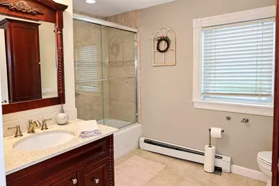 64 Sprague St, Revere, MA 02151 - Photo 15