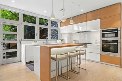 291 Tappan St #291, Brookline, MA 02445 - Photo 7