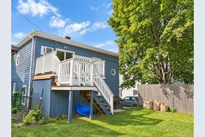 25 Home St, Beverly, MA 01915 - Photo 3