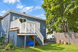 25 Home St, Beverly, MA 01915 - Photo 3