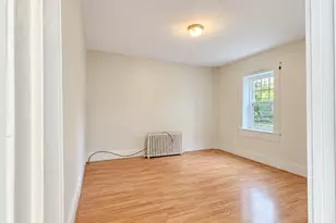 25 Home St, Beverly, MA 01915 - Photo 15