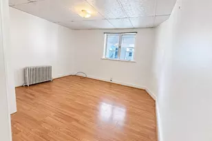 25 Home St, Beverly, MA 01915 - Photo 13