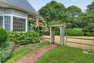 16 Old Dunham's Corner Way, Edgartown, MA 02539 - Photo 5