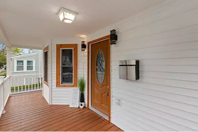 3 Crane St, Danvers, MA 01923 - Photo 3