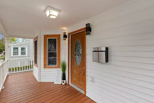 3 Crane St, Danvers, MA 01923 - Photo 3
