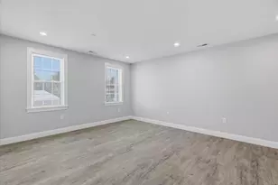 206 Central St, Avon, MA 02332 - Photo 11