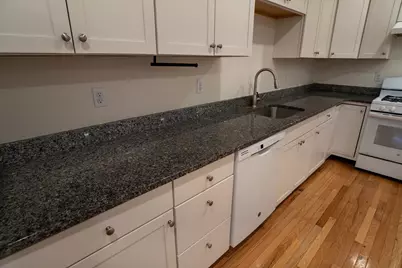 6-8 Claflin St #8A, Framingham, MA 01702 - Photo 7