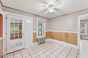 47 Shearer St, Palmer, MA 01069 - Photo 9