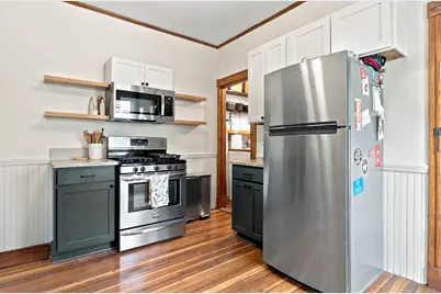 17 Victoria St #3, Boston, MA 02125 - Photo 17
