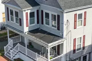 25 Elm St, Gloucester, MA 01930 - Photo 33
