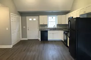 337 Middle Rd, Acushnet, MA 02743 - Photo 7