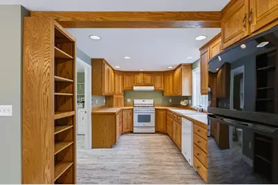 28 Forrester St #28, Newburyport, MA 01950 - Photo 5
