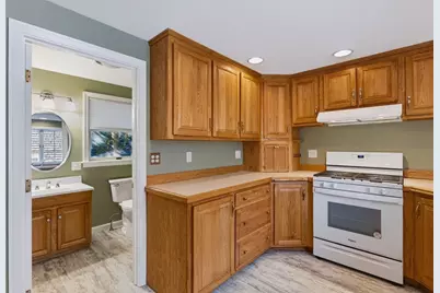 28 Forrester St #28, Newburyport, MA 01950 - Photo 9