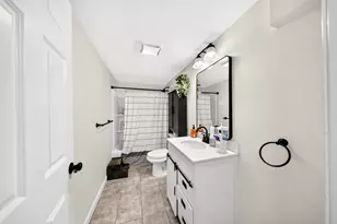16 Murray St, Fall River, MA 02720 - Photo 15