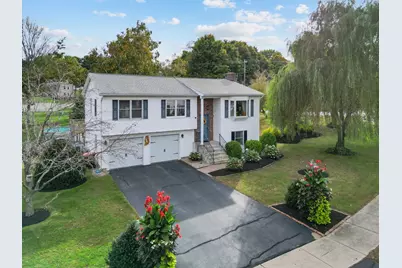 8 Oriole Dr, Agawam, MA 01030 - Photo 1