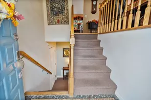 8 Oriole Dr, Agawam, MA 01030 - Photo 5