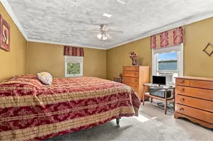 69 Randolph Ave, Attleboro, MA 02703 - Photo 15