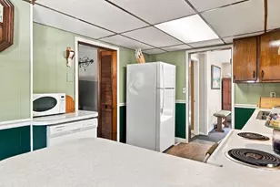 69 Randolph Ave, Attleboro, MA 02703 - Photo 7