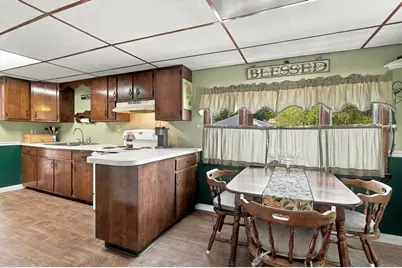 69 Randolph Ave, Attleboro, MA 02703 - Photo 5