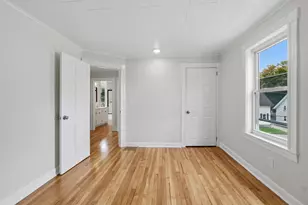 13-15 Maple St, Northbridge, MA 01588 - Photo 13