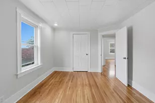 13-15 Maple St, Northbridge, MA 01588 - Photo 15