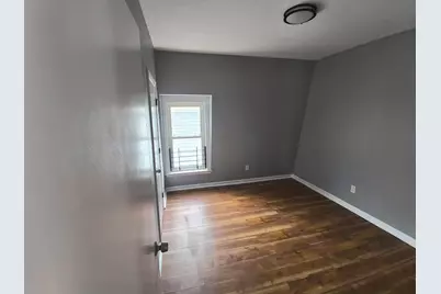 112 Seabury St. #3, Fall River, MA 02720 - Photo 5