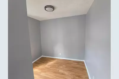 112 Seabury St. #3, Fall River, MA 02720 - Photo 11