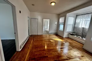 35 Woodbine St, Worcester, MA 01603 - Photo 3