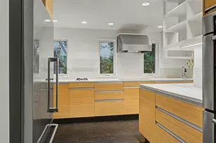 33 Gaylord St, Amherst, MA 01002 - Photo 17