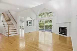 14 Windingwood Ln, Acton, MA 01720 - Photo 5
