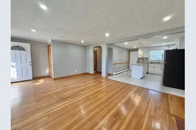 108 Brookline St, Watertown, MA 02472 - Photo 9