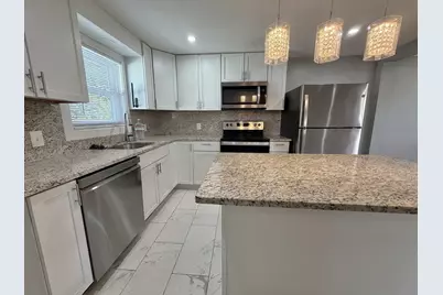 108 Brookline St, Watertown, MA 02472 - Photo 5