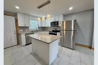 108 Brookline St, Watertown, MA 02472 - Photo 3
