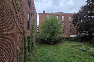 88 Broadway, Chelsea, MA 02150 - Photo 13