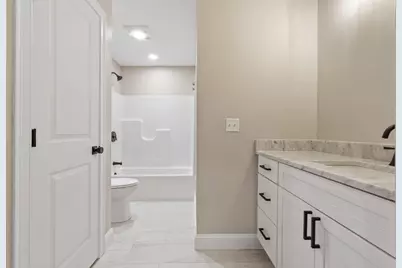 23 Prospect St #1, Fitchburg, MA 01420 - Photo 29