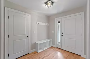 23 Prospect St, Fitchburg, MA 01420 - Photo 5