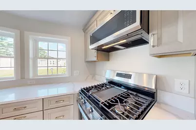 6 Emerald Pl, Raynham, MA 02767 - Photo 7