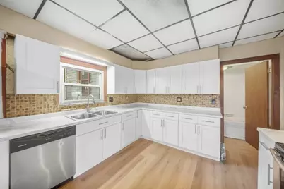 45 Townsend St, Fitchburg, MA 01420 - Photo 15