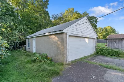 2048 Somerset Ave, Dighton, MA 02715 - Photo 5