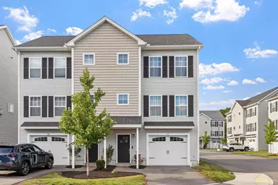 1400 Gorham St #41, Lowell, MA 01852 - Photo 25