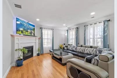 1400 Gorham St #41, Lowell, MA 01852 - Photo 11