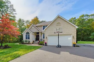 8 Old Bliss St, Rehoboth, MA 02769 - Photo 3