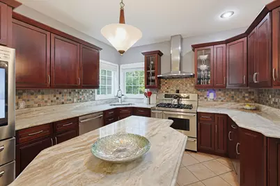 8 Old Bliss St, Rehoboth, MA 02769 - Photo 9