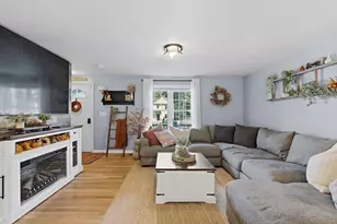 982 Dighton Woods Cir, Dighton, MA 02715 - Photo 9